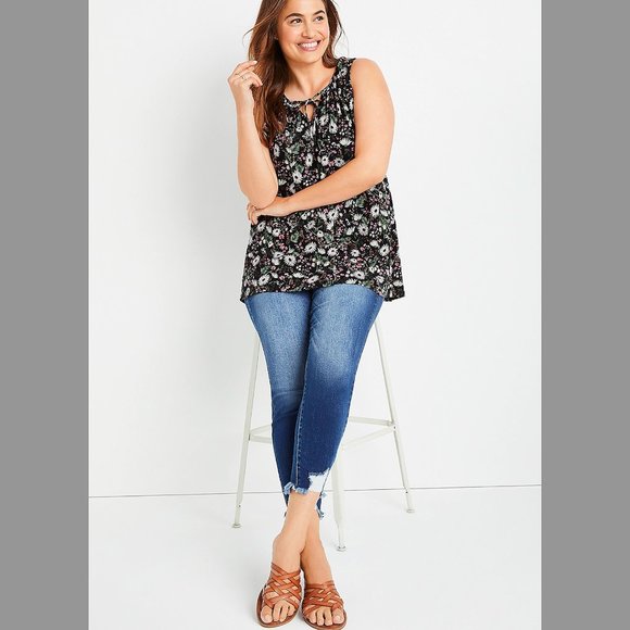 NWT Maunces Black Daisy Tunic Tank Top - Picture 3 of 4